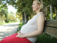 Беременность во время менопаузы возможна, так как менопауза наступает постепенно